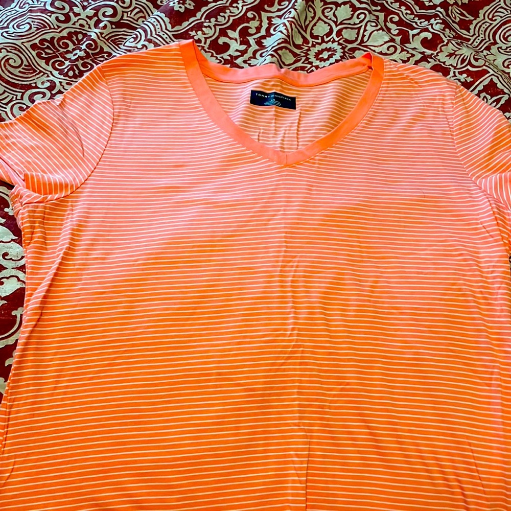 Tommy Hilfiger women’s T-shirt size large peach color with white stripes